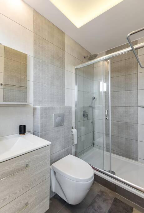 Penthouse Suite In The City Center テッサロニキ エクステリア 写真